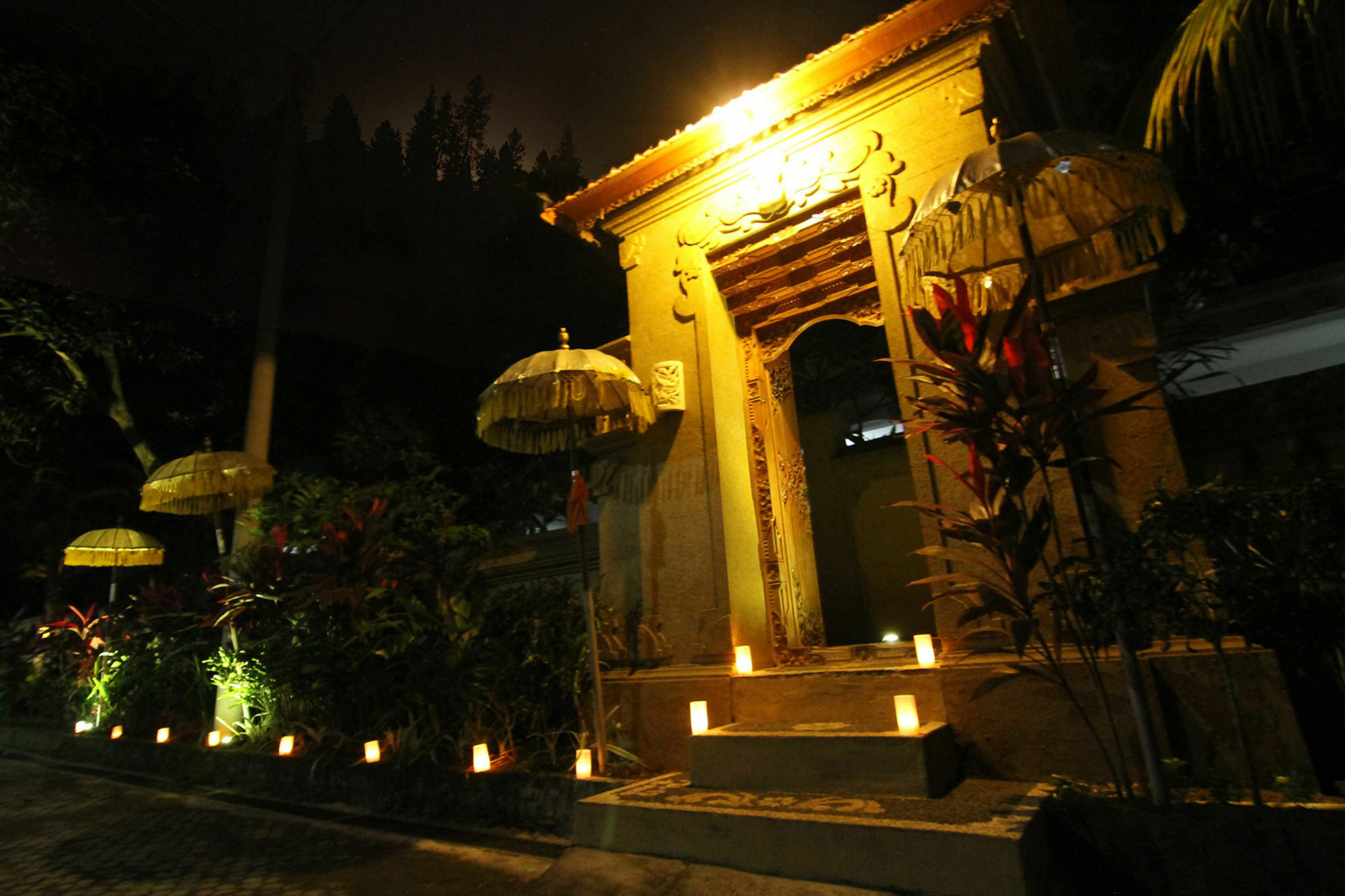 Gianyar Hotel Экстерьер фото